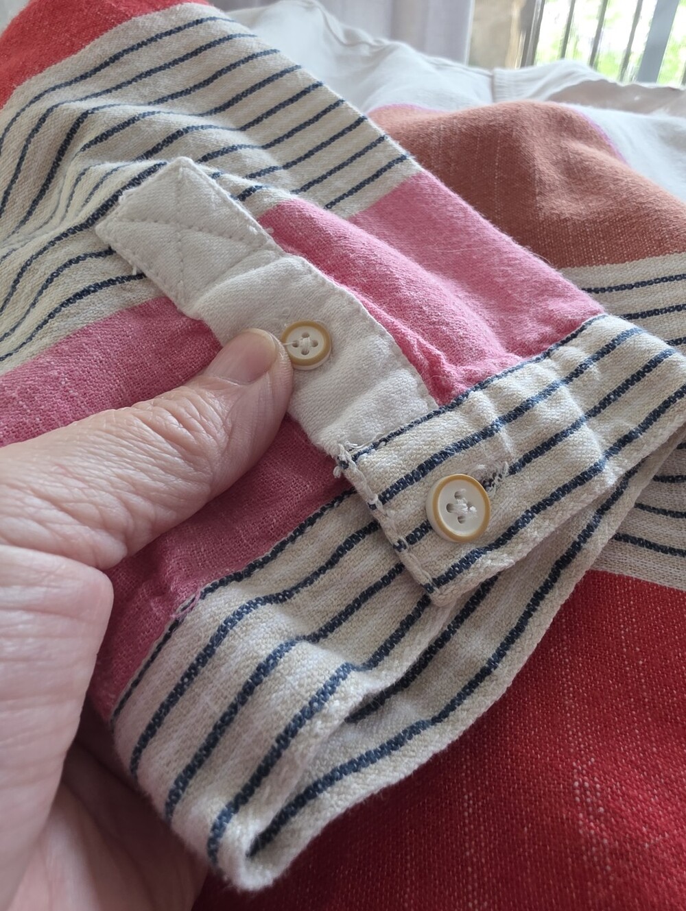 HOLDING HORSES Anthropologie Monroe Colorblock Striped Button-Down Shirt Size M - Picture 5 of 9
